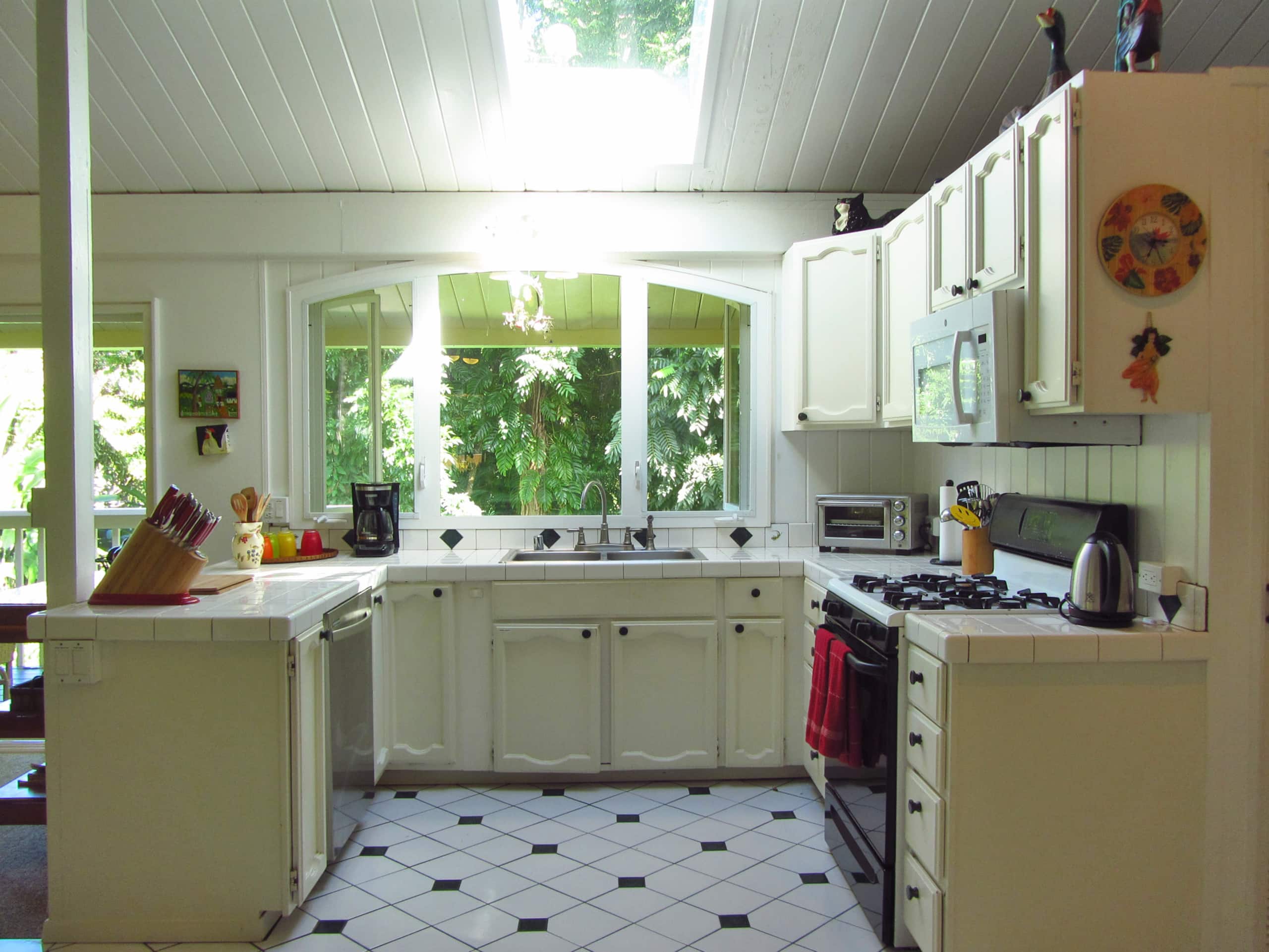 Home in Hanalei · ★4.97 · 3 bedrooms · 4 beds · 2 baths - Image 7