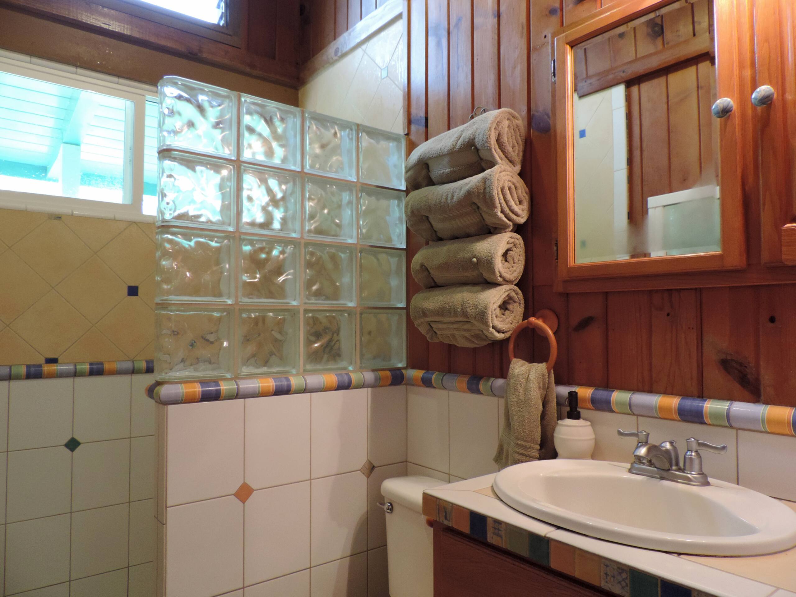Home in Hanalei · ★4.97 · 3 bedrooms · 4 beds · 2 baths - Image 15