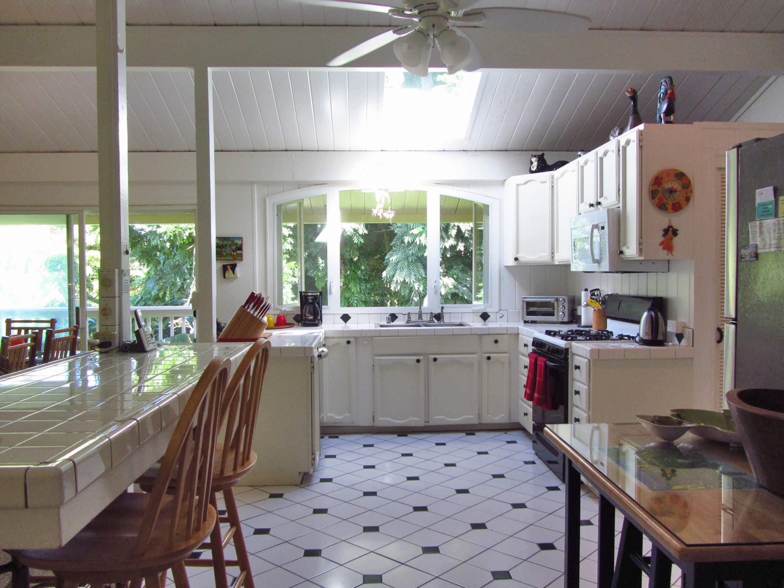 Home in Hanalei · ★4.97 · 3 bedrooms · 4 beds · 2 baths - Image 8