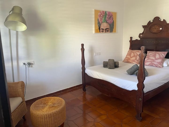 BEDROOM 1, 15 METERS, DOWNSTAIRS