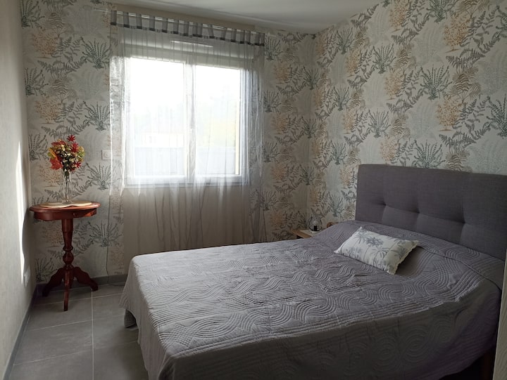 غرفة نوم 2 فراش جديد 140 سم