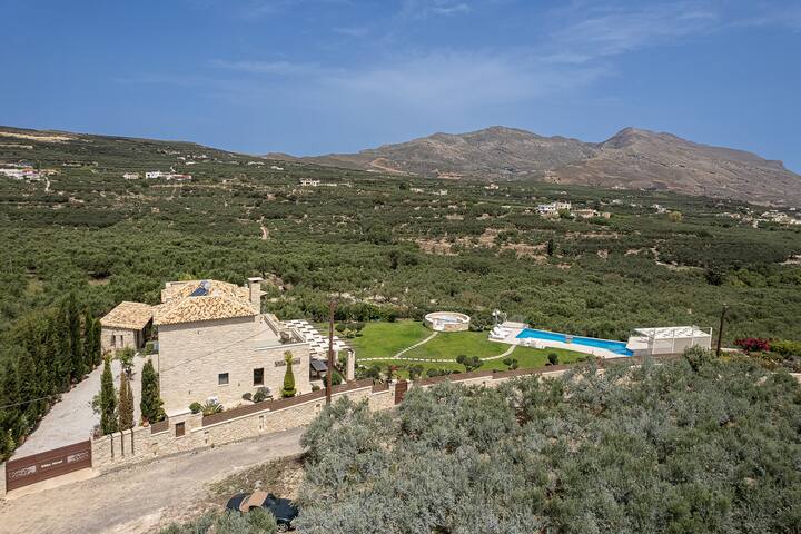 Villa Aloni gallery image 4