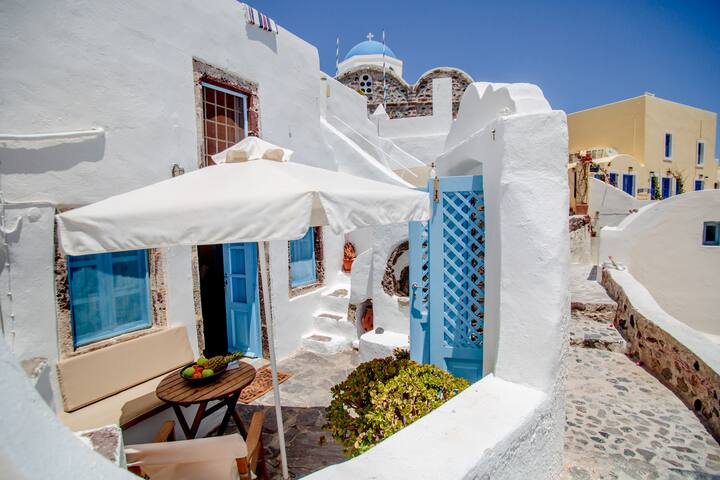 Zoe Aegeas private villa with fantastic views gallery image 3