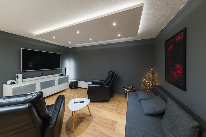 Smart Luxury - Private Gym, Hot Tub & Sauna - Aeropuerto Internacional de Keflavík (KEF)