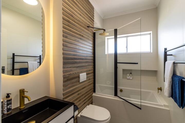 202 On The Beach, Cape Town gallery image 5