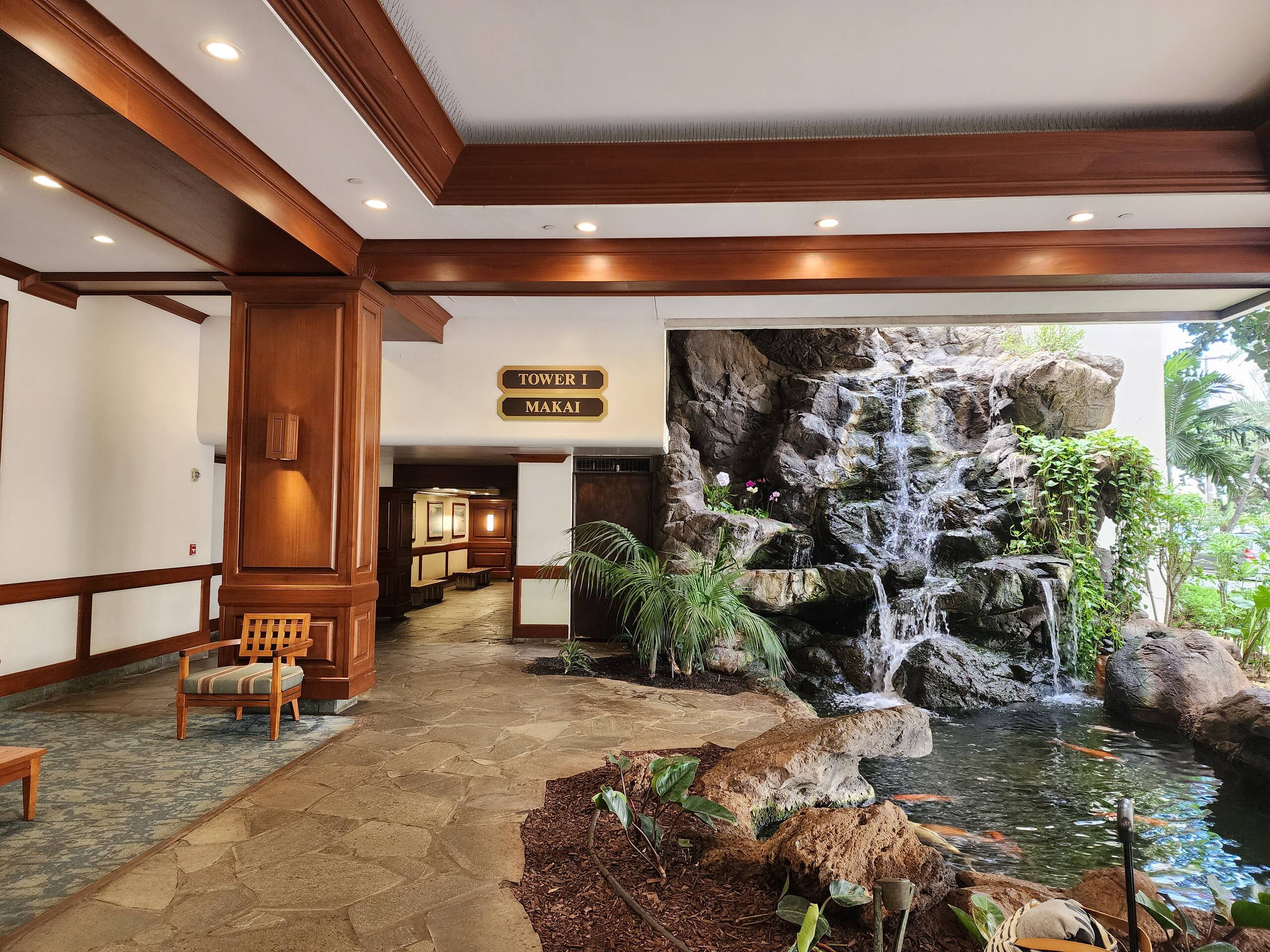 Condo in Honolulu · ★4.99 · 1 bedroom · 3 beds · 1 private bath - Image 16