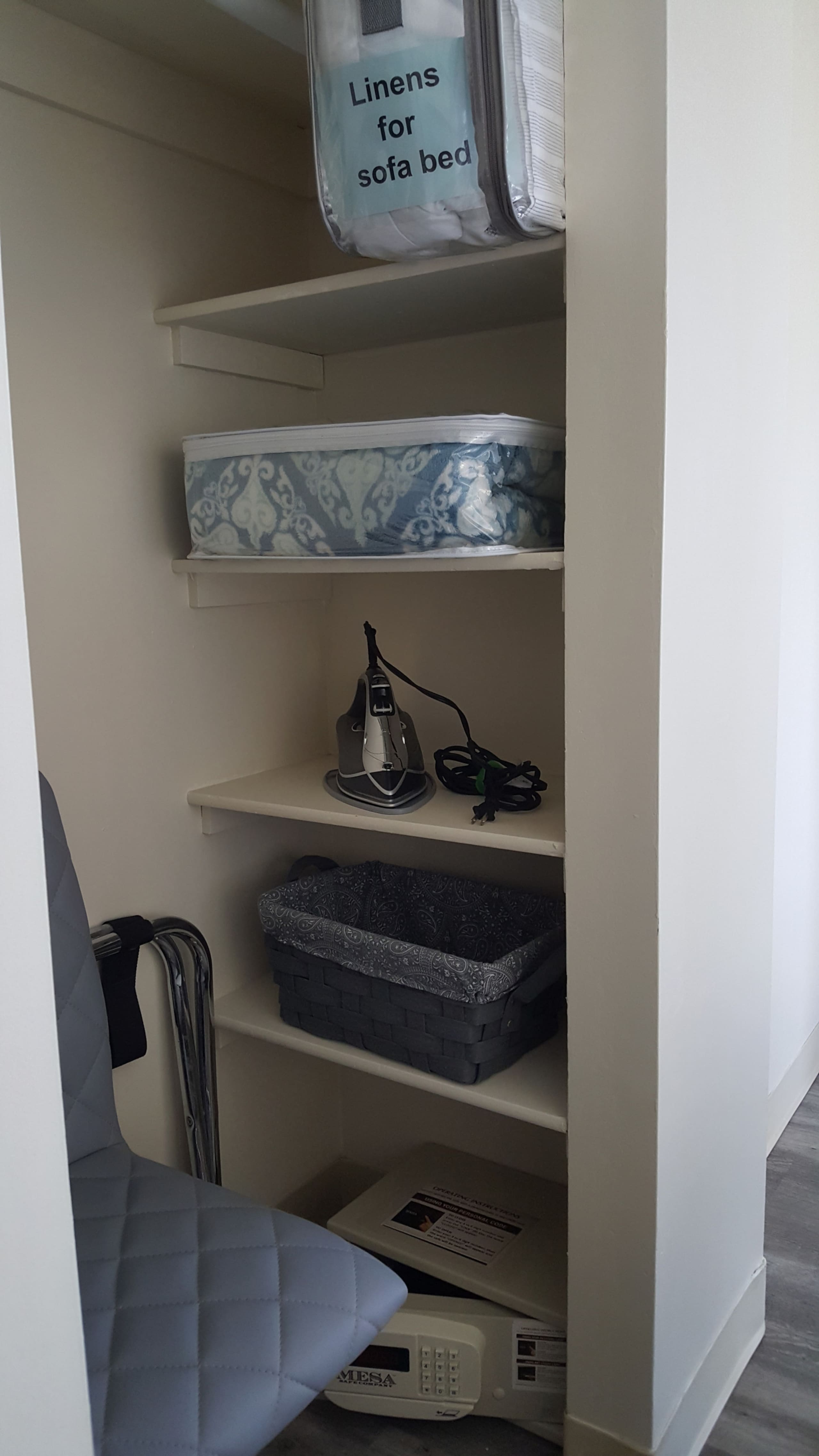 Condo in Honolulu · ★4.99 · 1 bedroom · 3 beds · 1 private bath - Image 12
