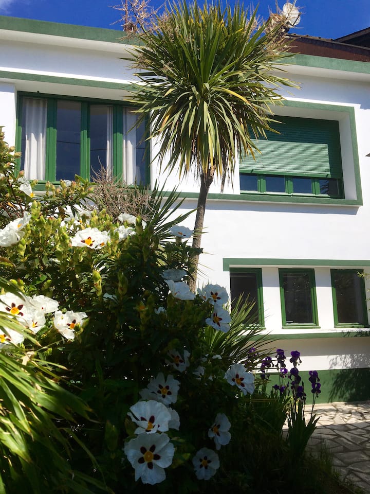 Grande Maison Avec Jardin à Trentemoult (Nantes) - Nantes