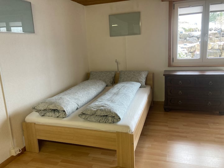 Double bed 200x 140 cm