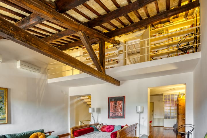 Next to the Vatican gallery image 4