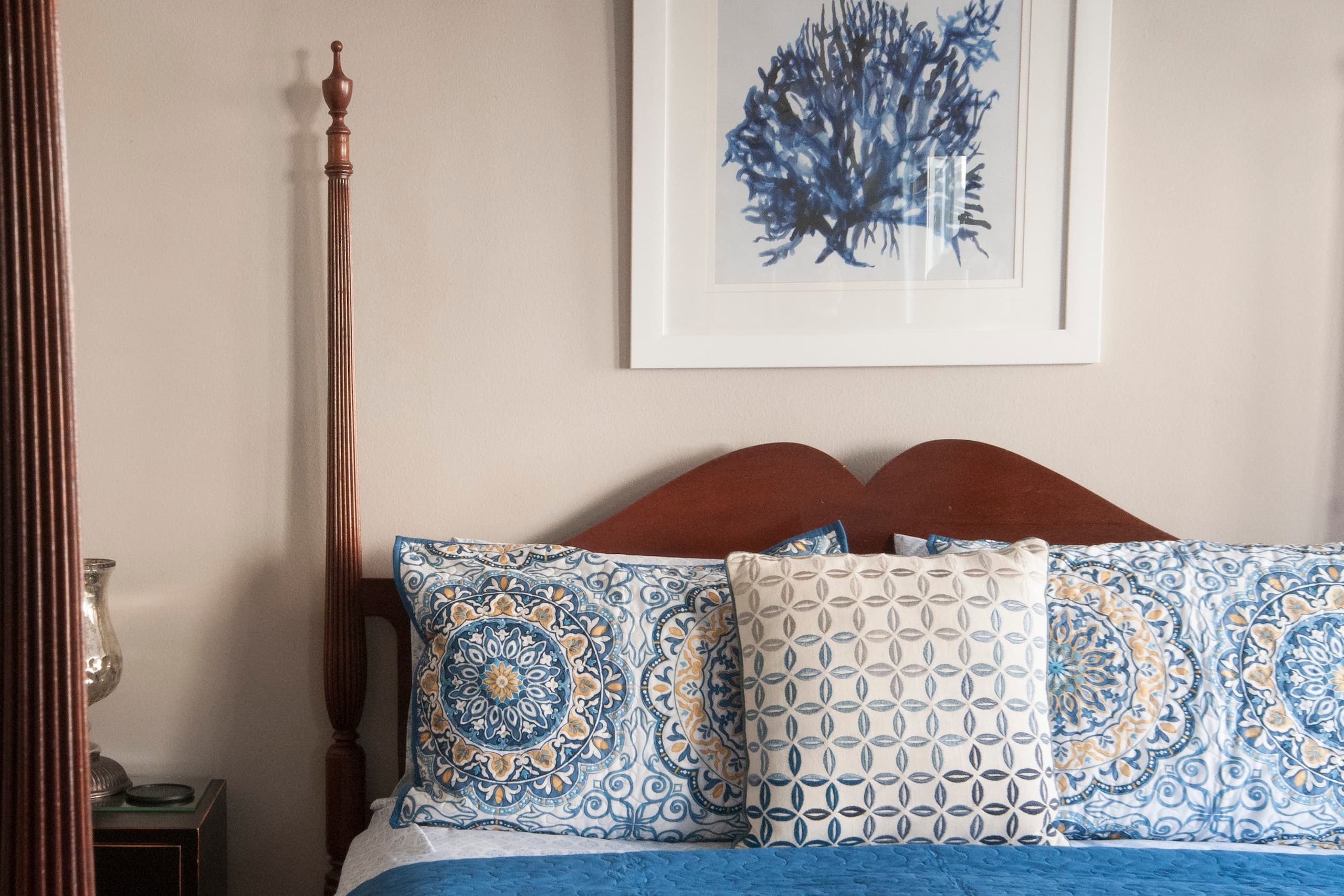 Home in San Francisco · ★4.99 · 2 bedrooms · 2 beds · 1.5 baths - Image 28