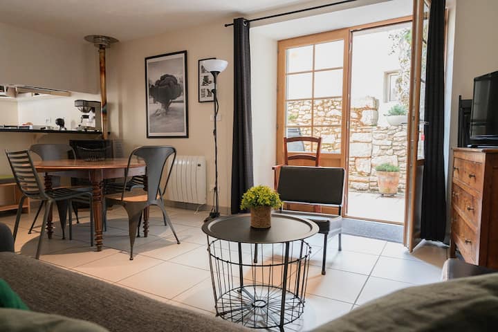 Lou Coustalou, Gîte Avec Terrasse Dans Rocamadour. - Rocamadour