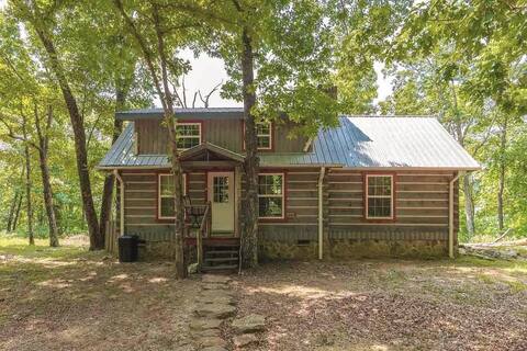 Mentone Getaway  "Tranquil Cabin on High"