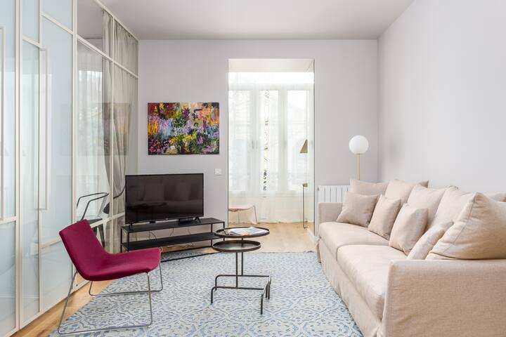 Always Easy Apartments San Sebastian managed Airbnb listing 2