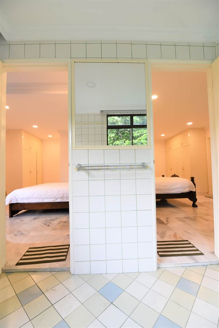 Shared Bathroom for Bedroom 3 & 4