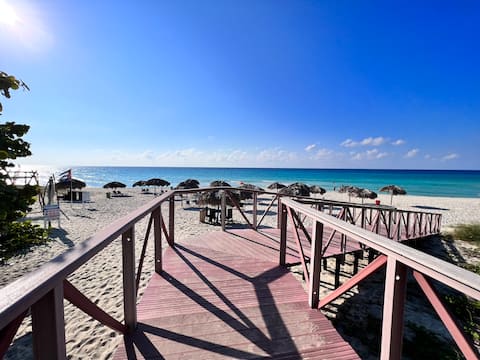 Front Beach House - 3Rooms