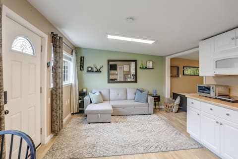 Popular Airbnb listing: 1 Bed Cottage w/Kitchenette + yard in West San Carlos / Burbank