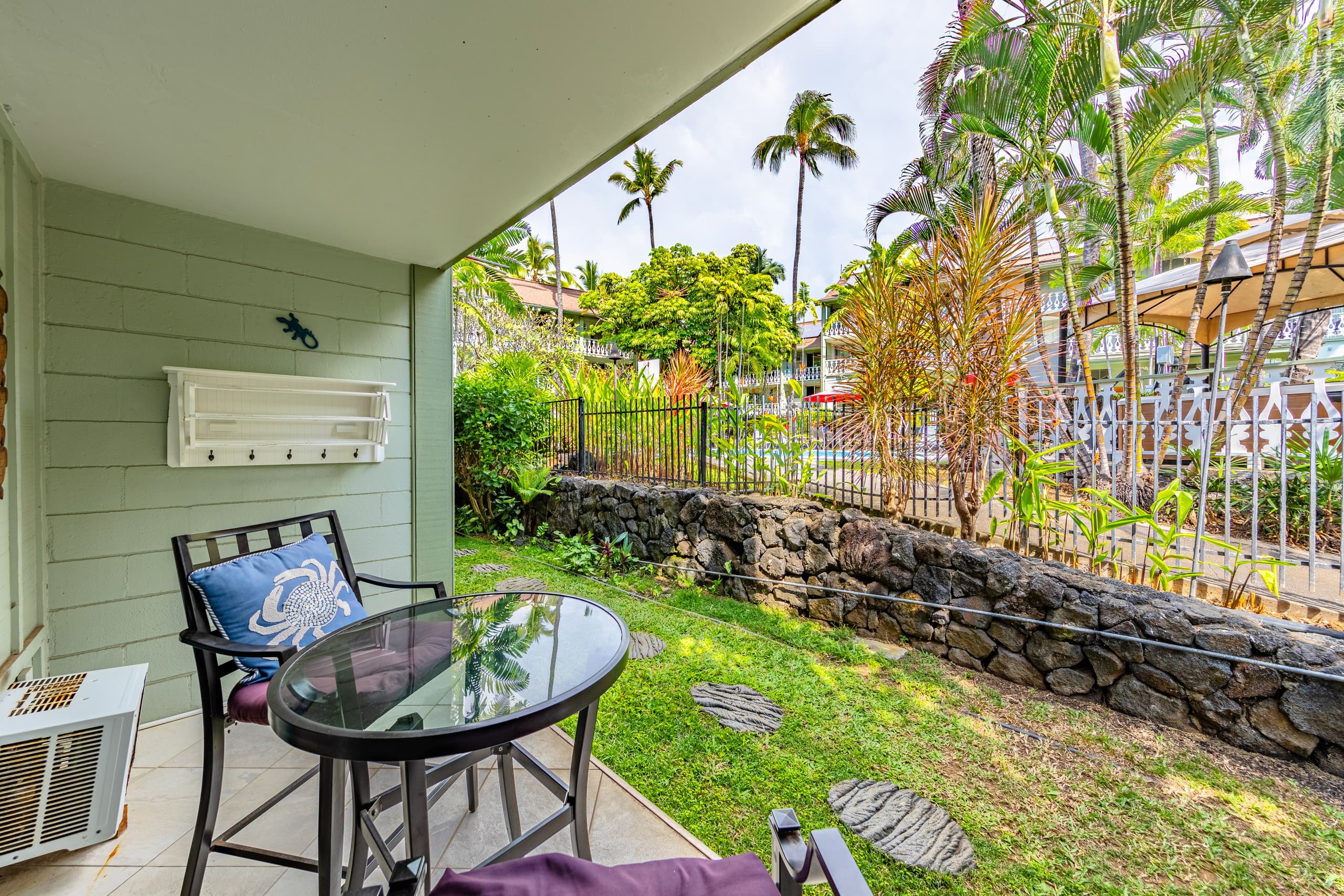 Condo in Kailua-Kona · ★4.79 · 1 bedroom · 2 beds · 1 bath - Image 24