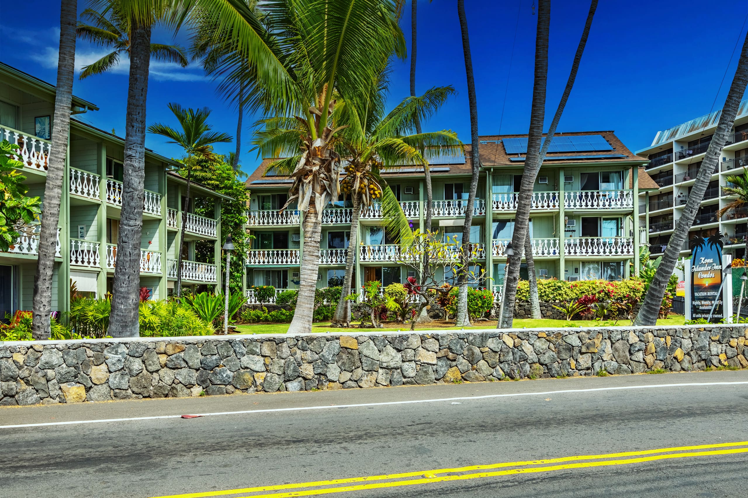 Condo in Kailua-Kona · ★4.79 · 1 bedroom · 2 beds · 1 bath - Image 39