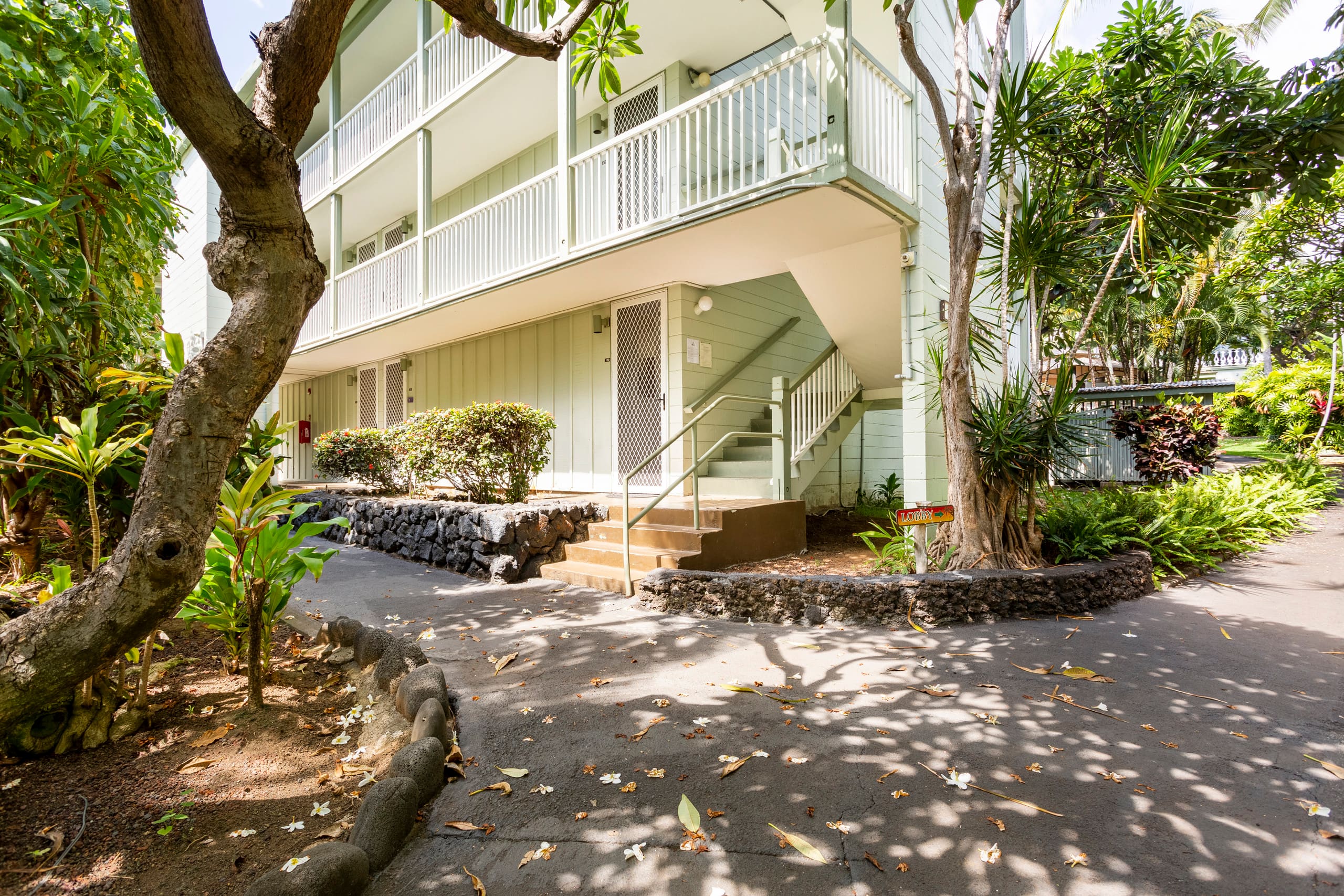 Condo in Kailua-Kona · ★4.79 · 1 bedroom · 2 beds · 1 bath - Image 45