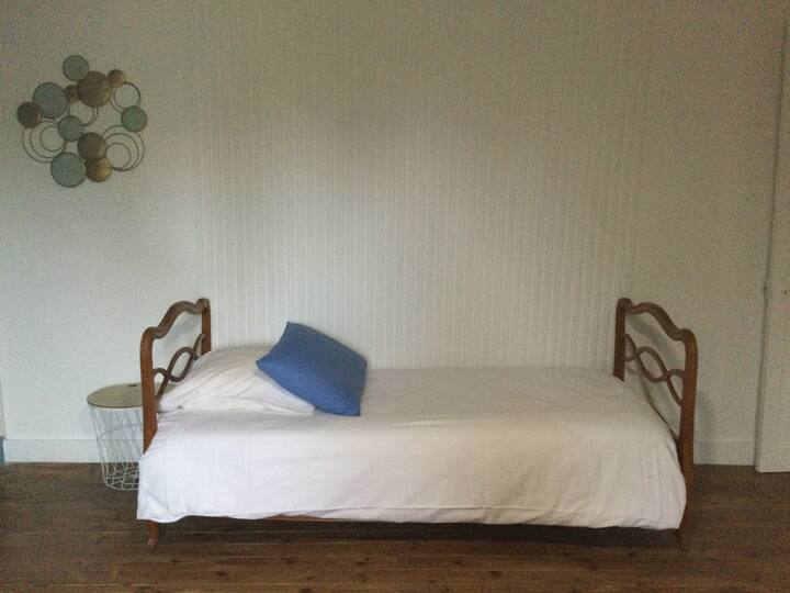 Chambre Bleue Azur
Პარკის ხედი