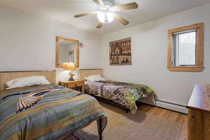 غرفة نوم النزلاء