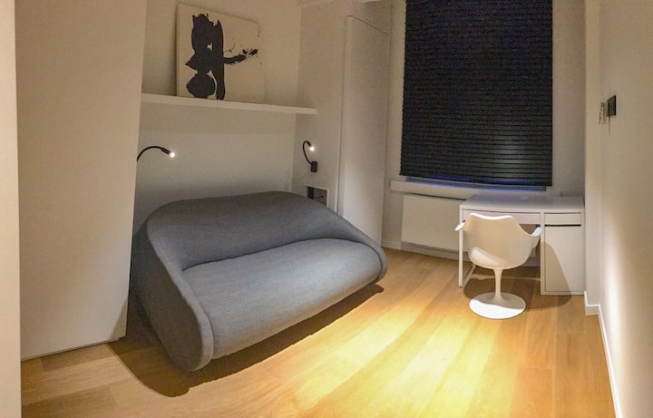 Трета спална соба со кауч на спуштање за 2 лица