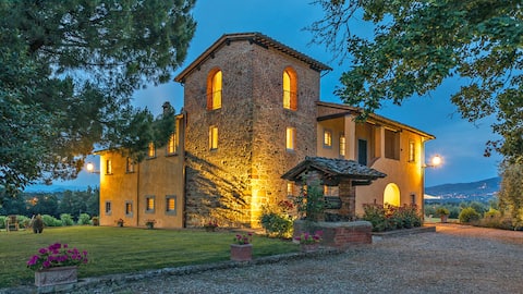 Villa Pucci 12, Emma Villas