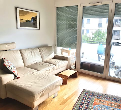 Successful Airbnb property: Modern 2- room appartment - central but quiet in Nymphenburg
