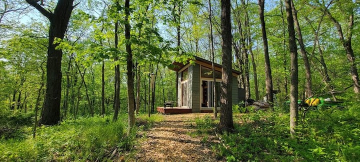 Dana's Retreat-glamping/camping @ a WildlifeRescue