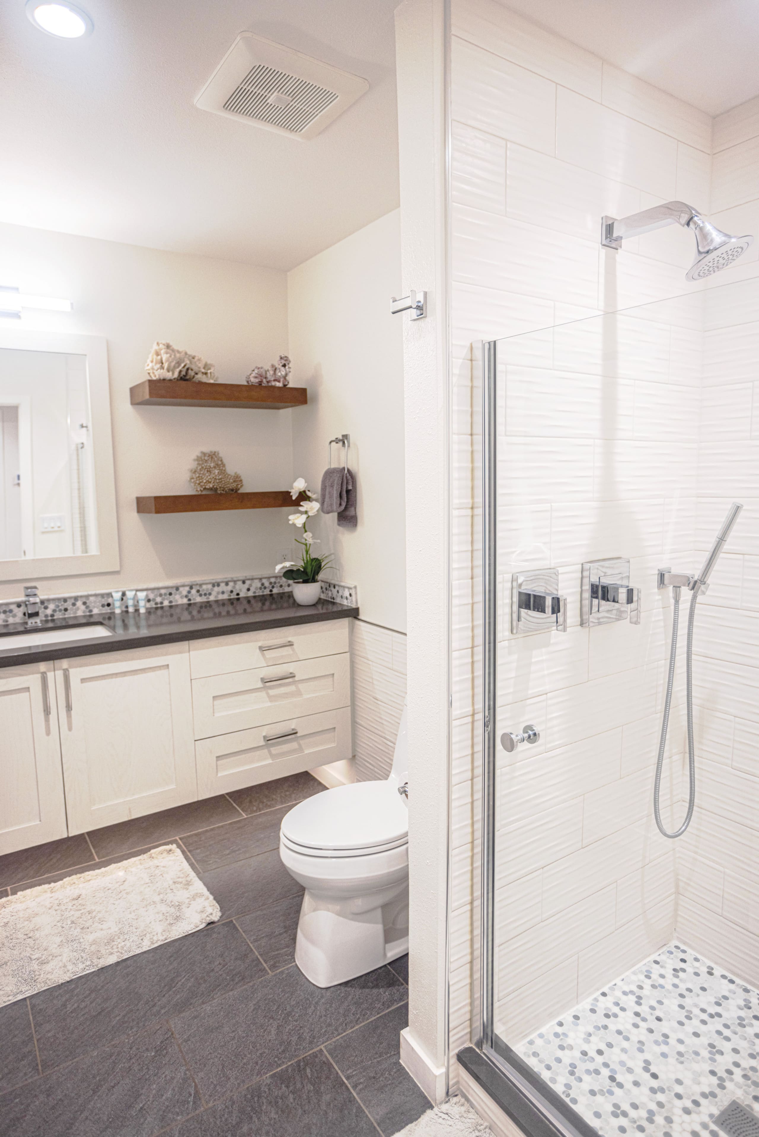 Condo in Kihei · ★4.99 · 2 bedrooms · 3 beds · 2 baths - Image 29