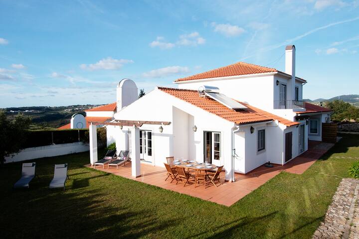 Villa in Sintra,pool, lovely views gallery image 2