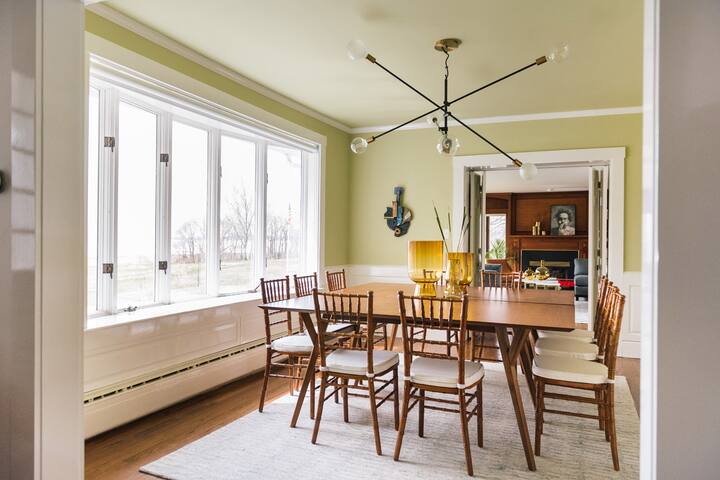 Seaside Home with Beach Access gallery image 2