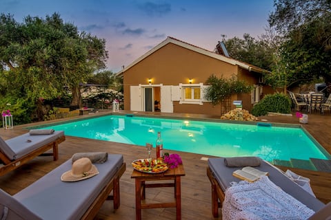Artists villas Vasia