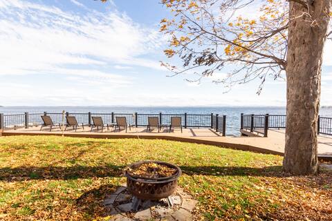 Lake Front Home in Plattsburgh - 4BR Sleeps 11!