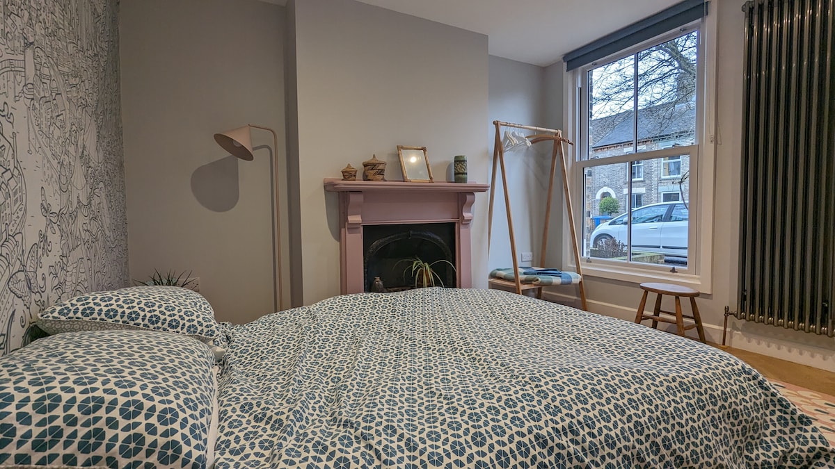 Wonderful flat close to city