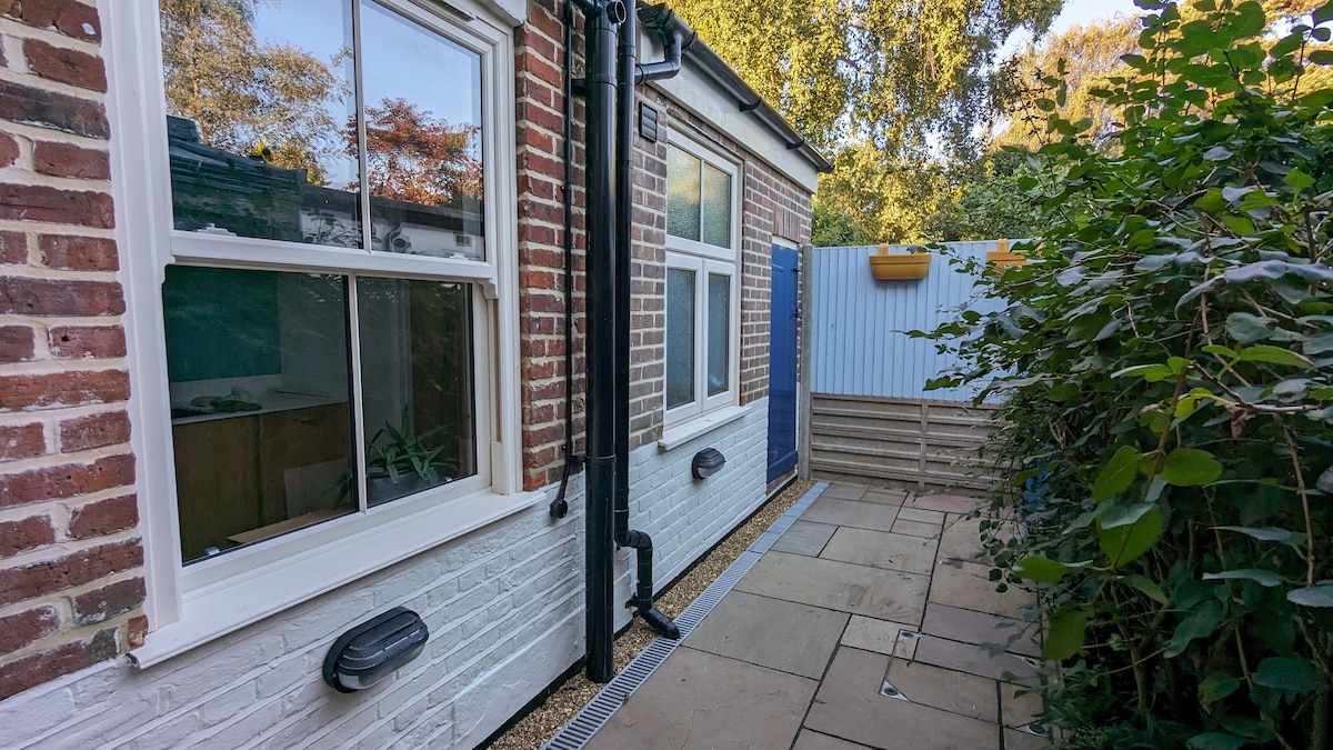 Wonderful flat close to city