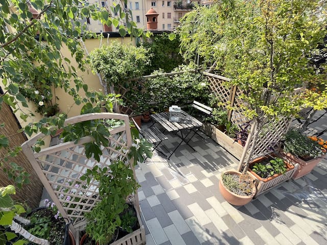 Modern&Comfortable at 5 minutes from the centre