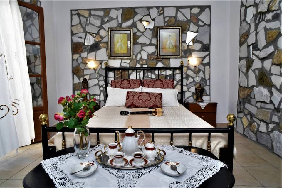 House of Aphrodite photo 8