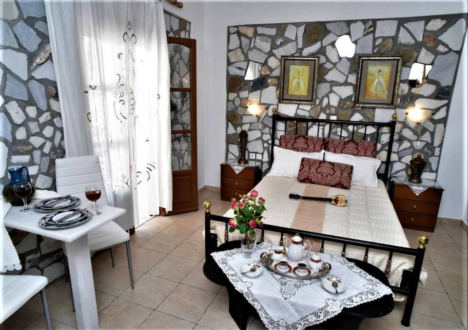 House of Aphrodite photo 9