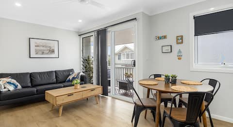 Top performing Airbnb: Seaside Unit - Marcoola Beach in Marcoola