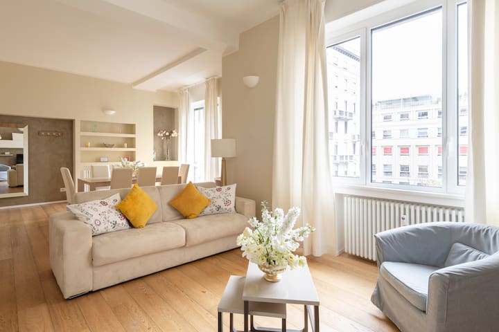 Beautiful 3 bedrooms 2 bathrooms in Duomo