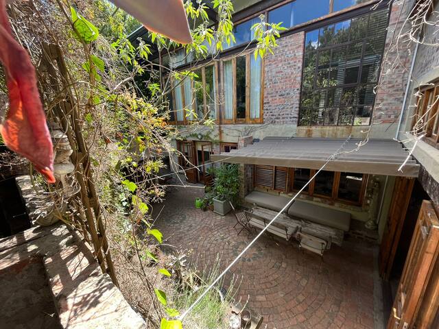 House Kenridge gallery image 4