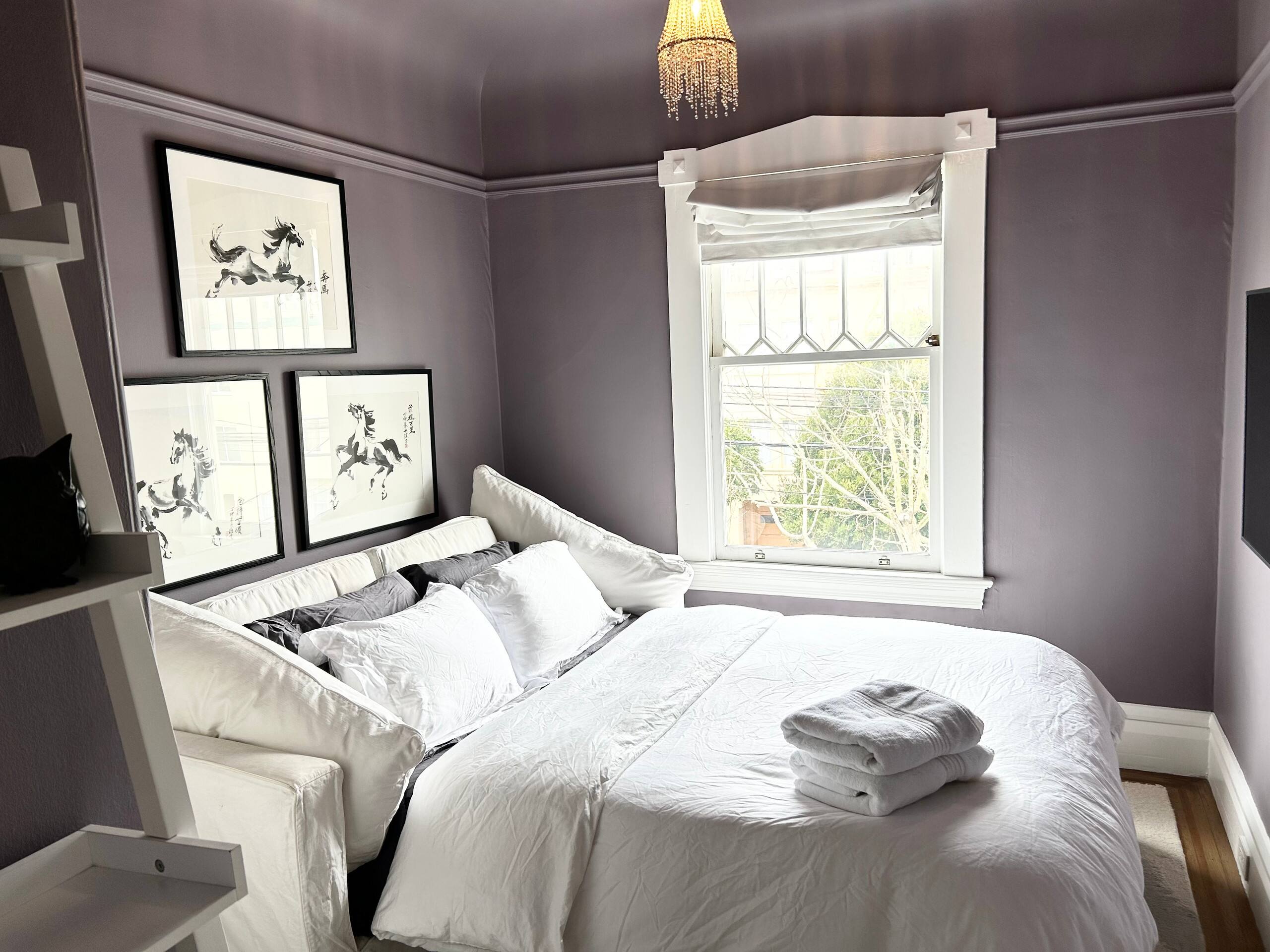 Home in San Francisco · ★5.0 · 4 bedrooms · 4 beds · 2.5 baths - Image 22