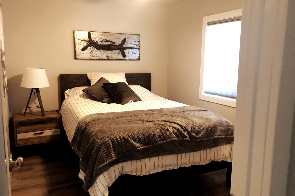 Dormitorio 1 con cama tamaño queen