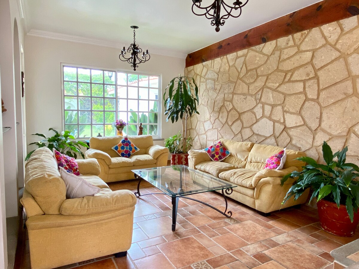 Anuncio de Airbnb popular: Casa Cielito Lindo (Cuernavaca) en Morelos