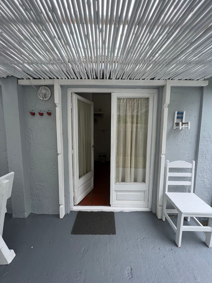 LA BAR, EL TESORO, COZY LITTLE BEACH HOUSE Houses for Rent in El