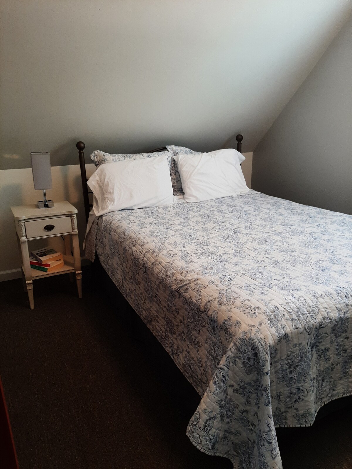 غرفة النوم 1