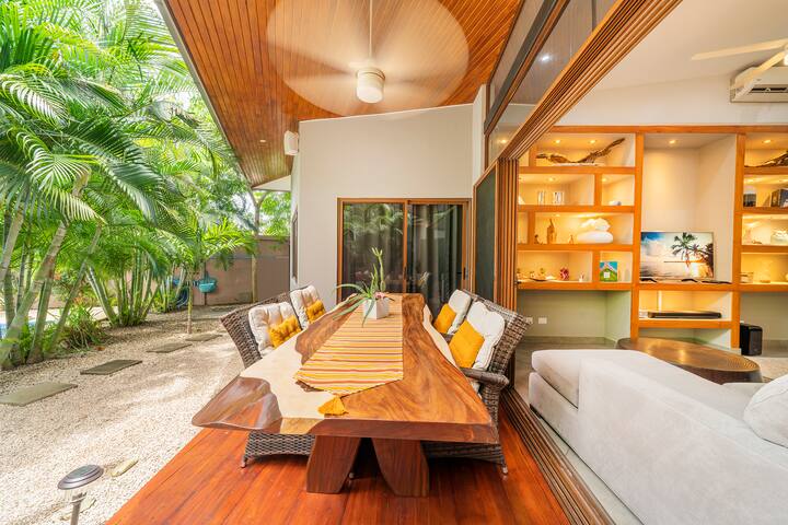 40% OFF Lux 3BR Pool & Daily Service Walk to Beach