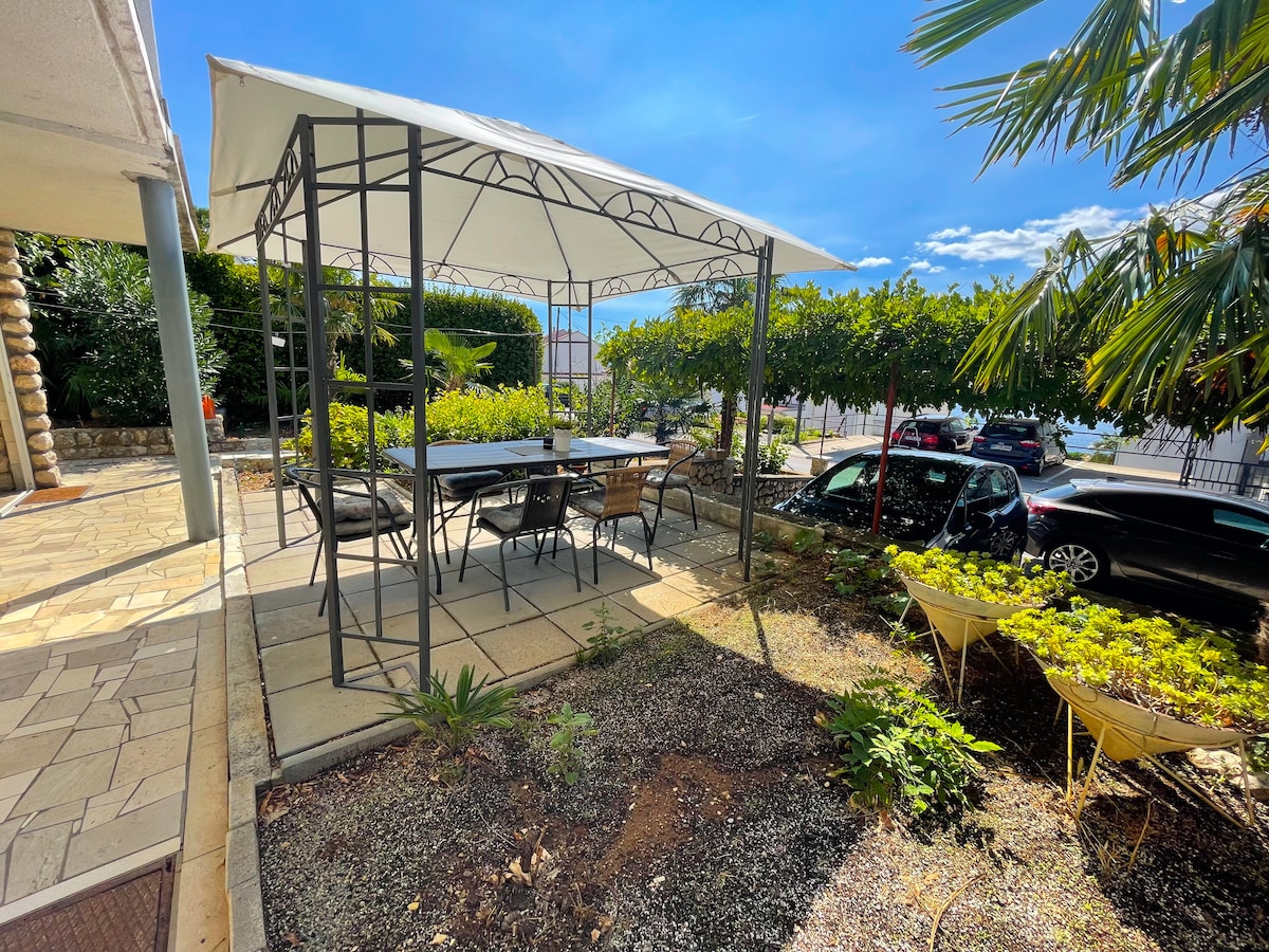 Alenka i Kristijan · Apartman Kiki 1